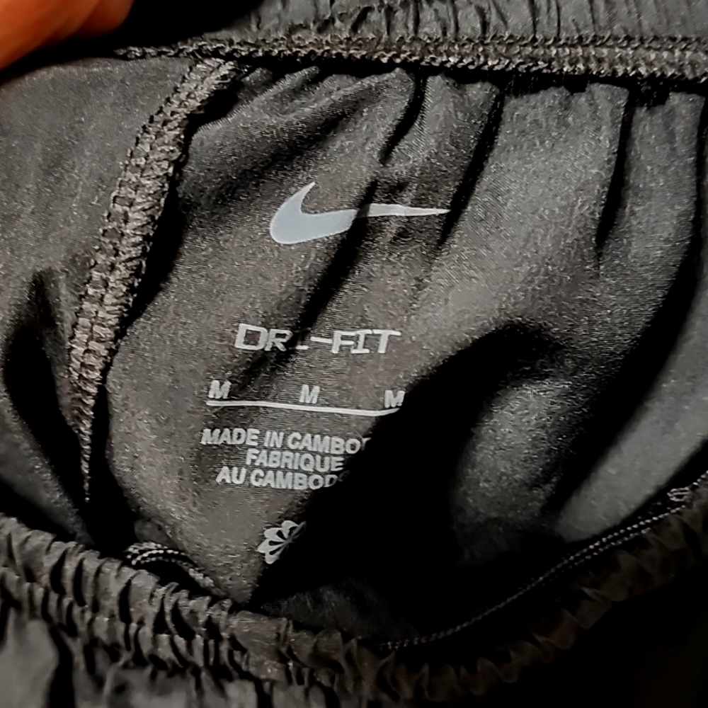 NIKE DRI-FIT Black Shorts Boys M 10 12 White Swoosh Running Track Sports Hybrid - Picture 7 of 11